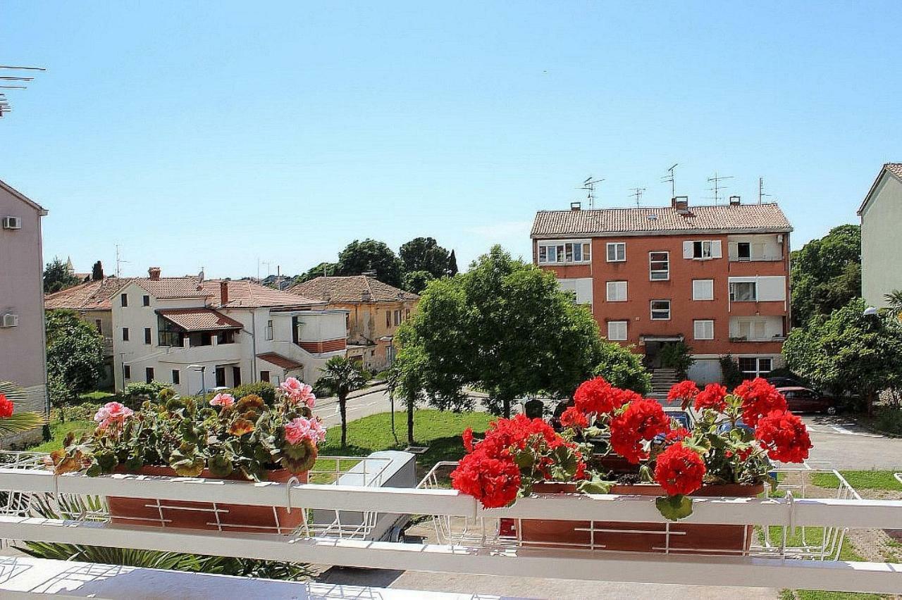 Mila Apartman Poreč Kültér fotó