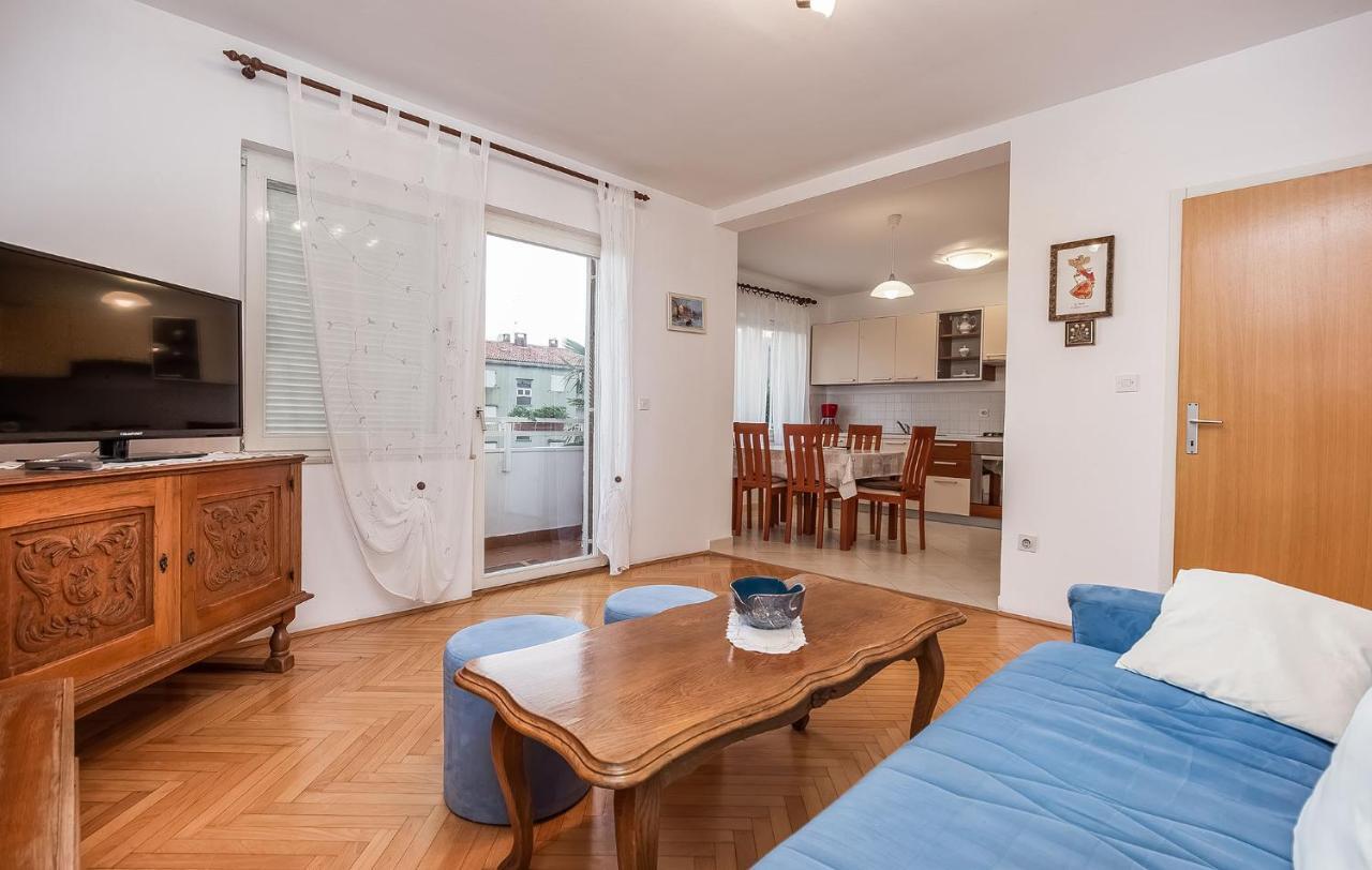 Mila Apartman Poreč Kültér fotó