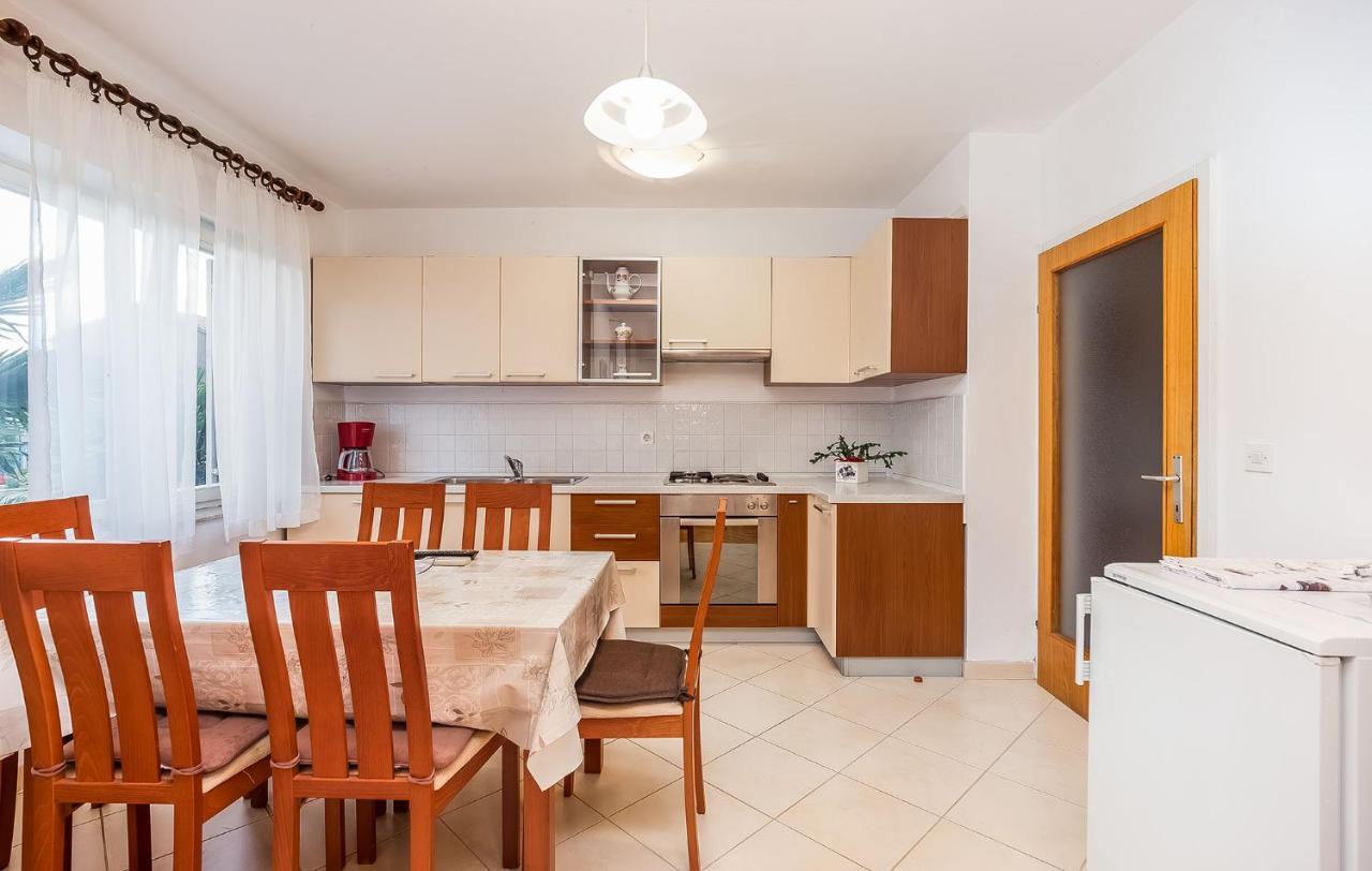 Mila Apartman Poreč Kültér fotó